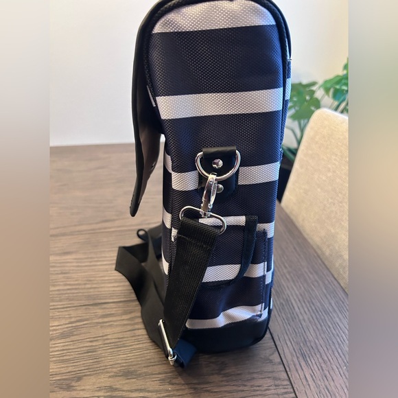 Savvy Outdoors Insulated Wine Bottle and Cups Carrier NWOT - Picture 4 of 7